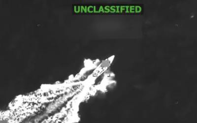 Trump amenaza con operaciones terrestres contra “narcotraficantes” en Venezuela y escala la tensión militar en el Caribe