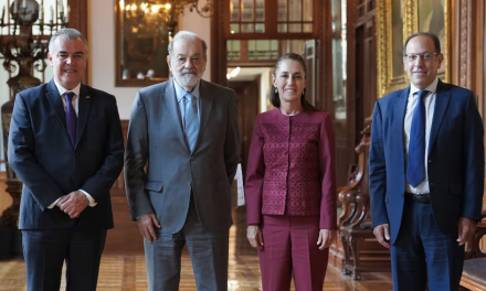 Sheinbaum acelera un pacto con la IP ante el freno económico y la caída de la inversión