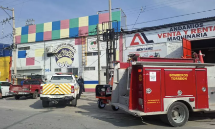 Evacúan guardería en Torreón por fuerte olor a gas; 145 menores fueron desalojados sin incidentes