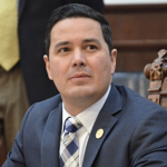 Gerardo Aguado lamenta asesinato del alcalde de Uruapan y critica estrategia de seguridad de Morena