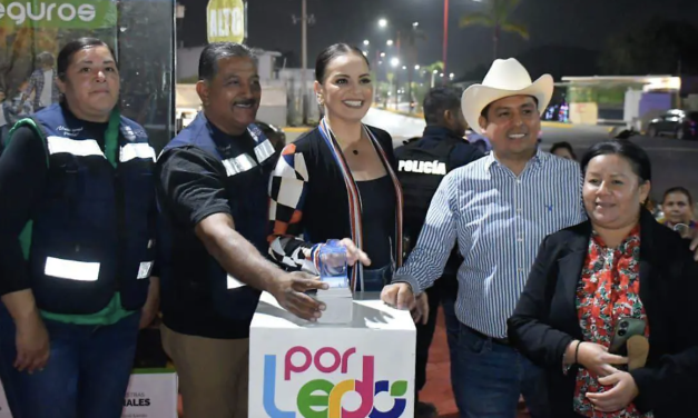 Lerdo entrega nueva iluminación en la Calzada Guadalupe Victoria como parte del programa “Trayectos Seguros”