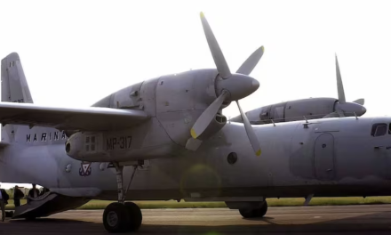 Accidente de avión de la Marina mexicana en Texas deja al menos cinco muertos