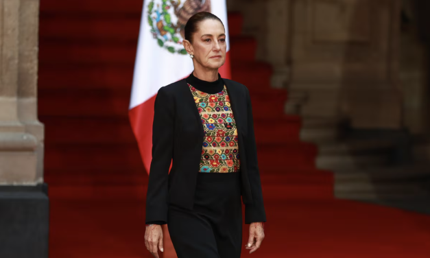 Claudia Sheinbaum, entre las mejores vestidas del año según The New York Times: moda con identidad política