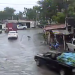 Coche bomba en Michoacán: Harfuch confirma dos ocupantes y pugna criminal detrás del ataque