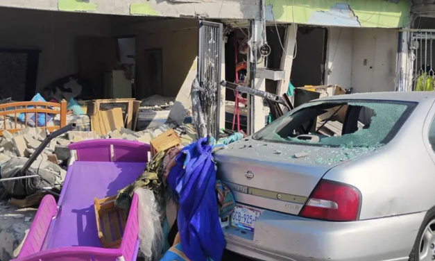 Fuga de gas provoca explosión en vivienda de Gómez Palacio; no hubo lesionados de gravedad