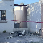 Menor de 13 años se encuentra en estado crítico tras colapso de barda en Torre Griega