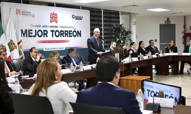 Alcalde Román Alberto Cepeda entrega su Primer Informe de Resultados ante el Cabildo de Torreón