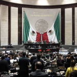 Ley de Aguas de Sheinbaum avanza entre protestas: campesinos acusan “traición” y oposición ve control político