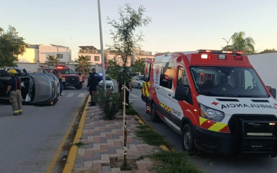 Joven resulta lesionada tras volcadura en la colonia Ampliación Senderos