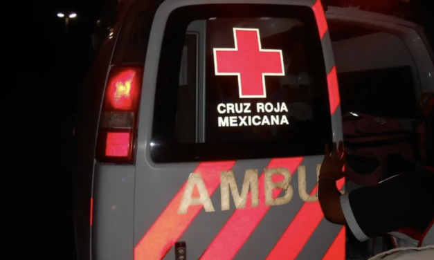 Volcadura en la Durango–Mazatlán deja cuatro muertos y una menor hospitalizada