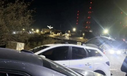 Denuncian robo a familia en estacionamiento del Cerro de las Noas
